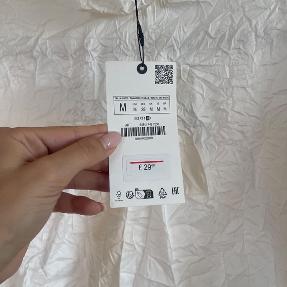 zara crinkle turtle neck blouse - Picture 4 of 6